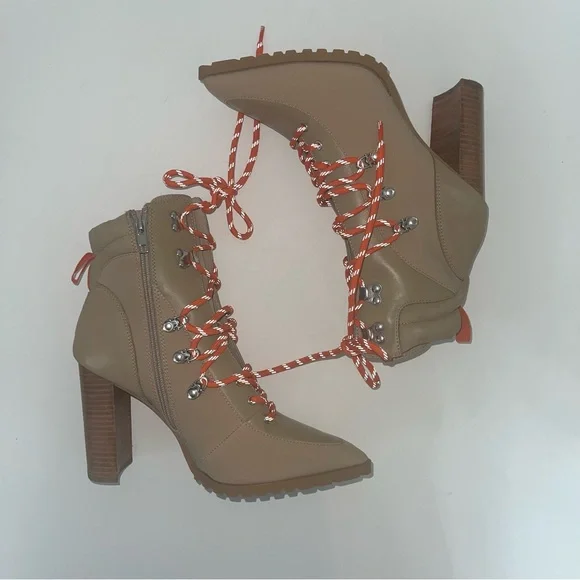 Steve Madden Kare Lace-Up Boot In Sand Multi Color - New In Box - Reemoly